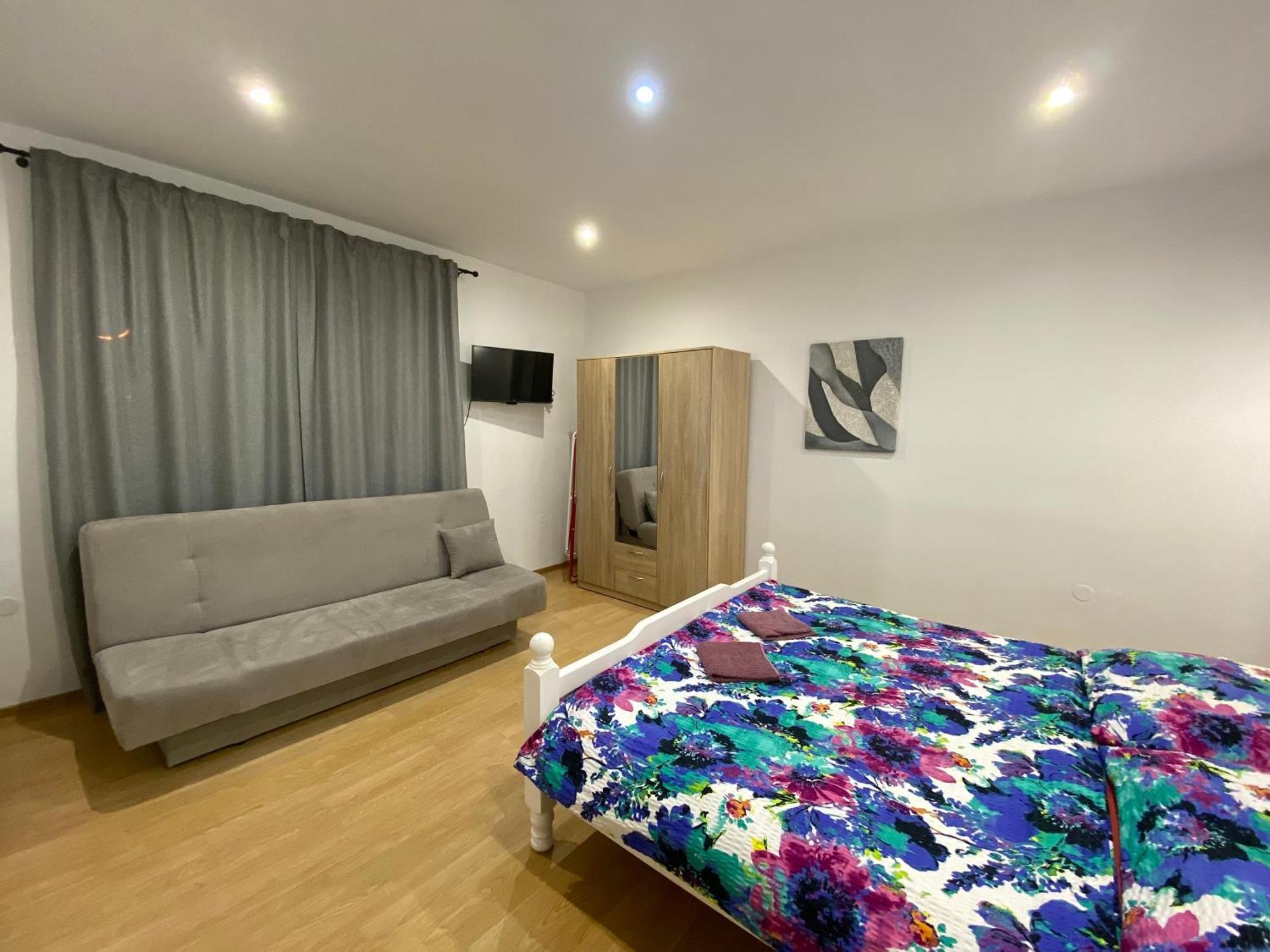 Vanessa Apartments Besenova Bagian luar foto
